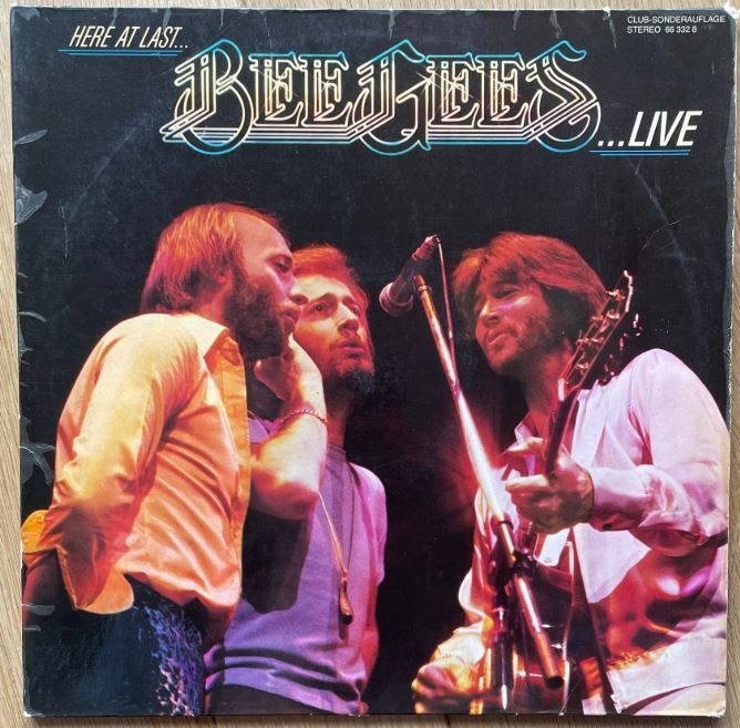 LP Bee Gees, in good condition. (volume 2) The price is on the list.