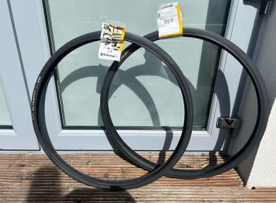 bicycle tyre