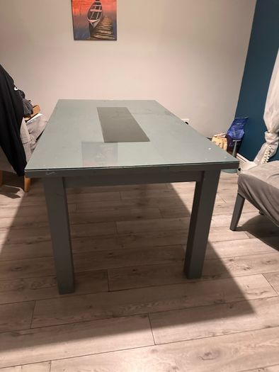 dining room table solid wood
