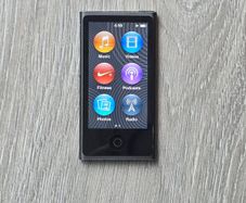 iPod Nano 7th Gen (Free Post)