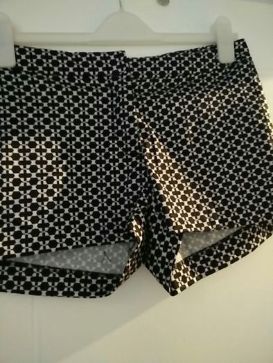 H&M Black and White Shorts