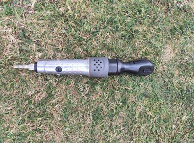 air ratchet compressed air