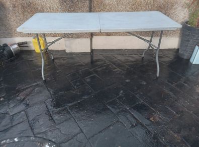 Large folding table