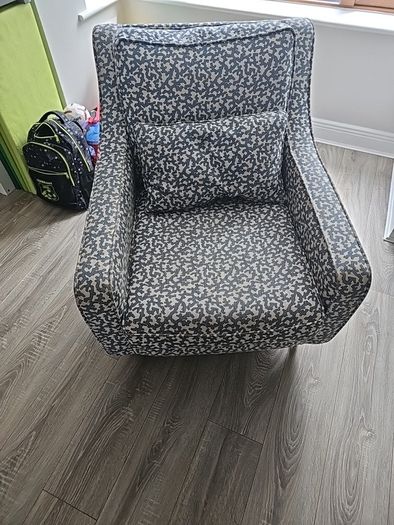 Stylish Accent Armchair