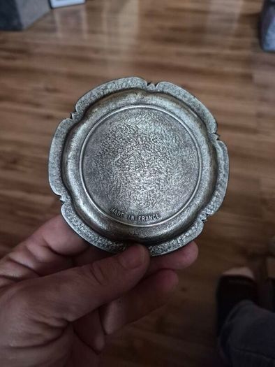 Ash Tray