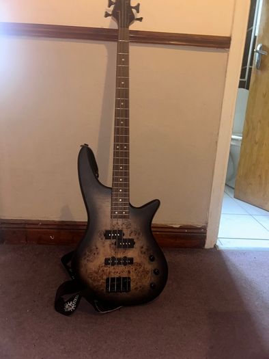 Jackson JS Series Spectra Bass JS2P