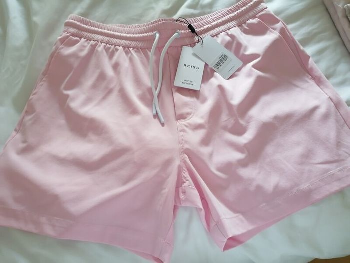Reiss pink shorts L unisex