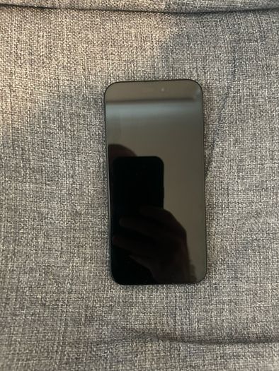 iPhone 15 pro natural titanium 128gb, unlocked, 86% battery health