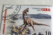 Cuba stamp - Oviraptor Dinosaur