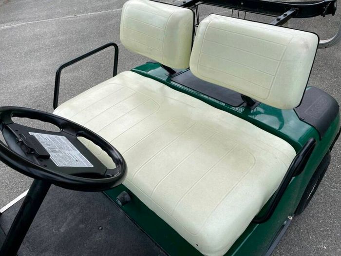 Yamaha petrol golf buggy