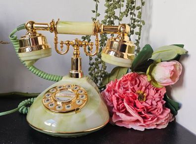 Retro Astral Sloane Telephone