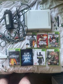 Xbox 360 White 60GB bundle - Working Console, Wi-Fi Adapter; 8 Games which includes Red Dead Redemption (No Controllers)