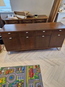 sideboard