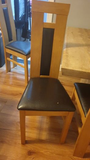 kitchen table and chairs