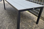 Garden table seats 6/8