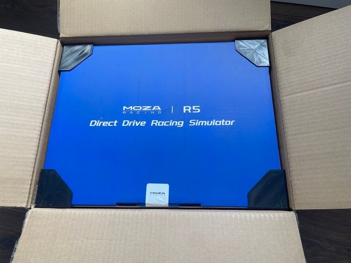 Moza R5 Racing Bundle