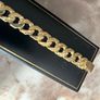 Heavy solid 9ct gold braclet Image 2