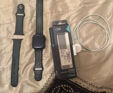 Apple Watch Series 8