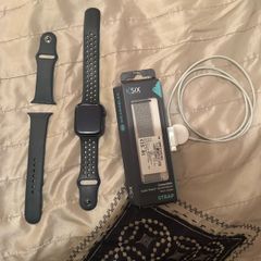 Apple Watch Series 8