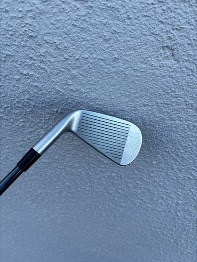 Taylor made p-UDI 2 iron