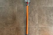 dyson v10