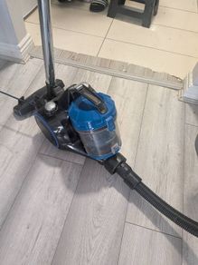 Morphy Richards Vacuum Cleaner