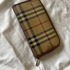 Genuine Burberry 3 piece bag and purse collection