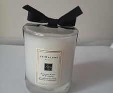 Jo Malone London English Pear & Freesia Candle