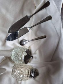 Vintage cut-glass/crystal condiment pieces,