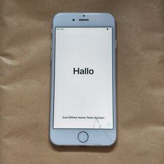 Apple iPhone 6 - 16GB - Silver - Cracked Screen - Activation Locked (For Parts / Repair)