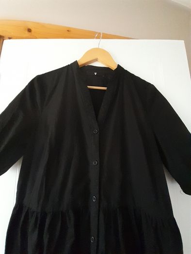 ladies black dress