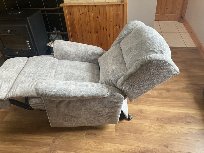 lazy boy recliner