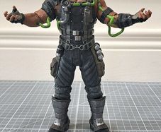 DC Collectibles Batman Arkham origins Bane action figure (2013)