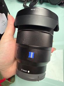NEW Sony Lens Carl Zeiss E-Mount