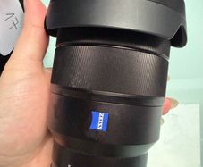NEW Sony Lens Carl Zeiss E-Mount
