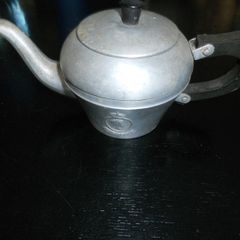 1953 Elizabeth II. Cornation Tea Pot