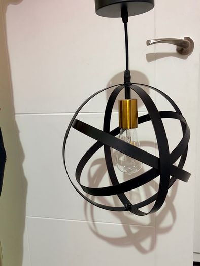 Ceiling light