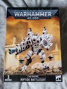 Games Workshop Warhammer 40k TAU Empire XV104 Riptide Battlesuit