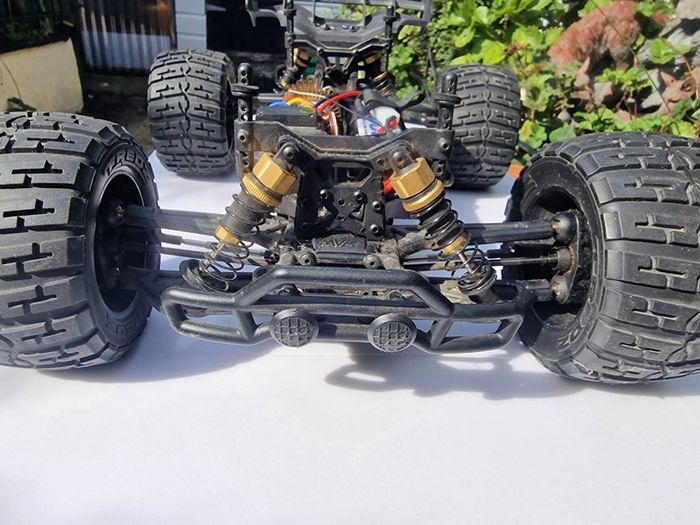 Hpi racing Quantum Maverick off road rc  truck