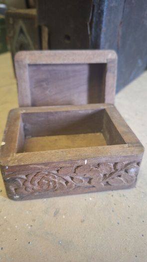 Wooden box