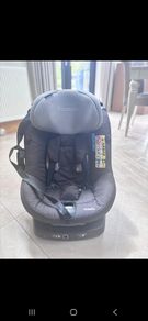 Maxi-Cosi AxissFix Swivel Toddler Car Seat Grey/Black