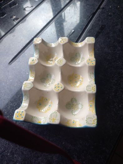 egg holder