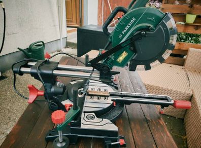 Mitre saw