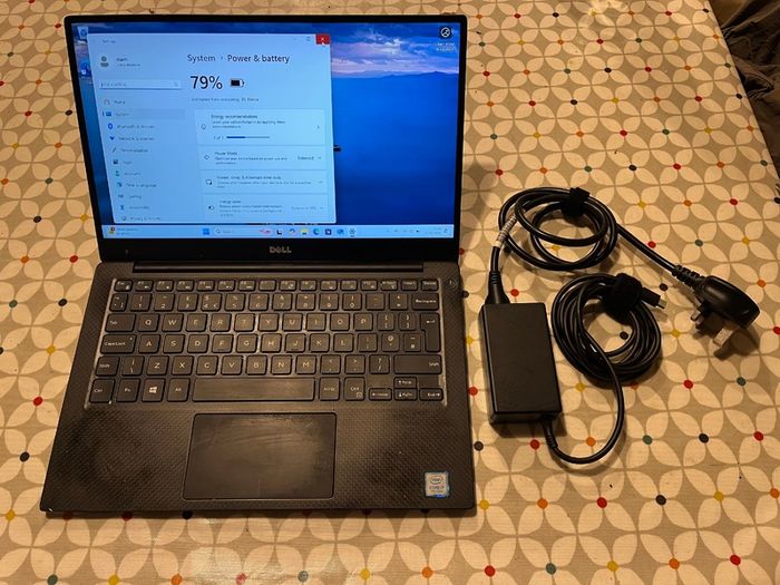 Dell XPS 9360 13" laptop