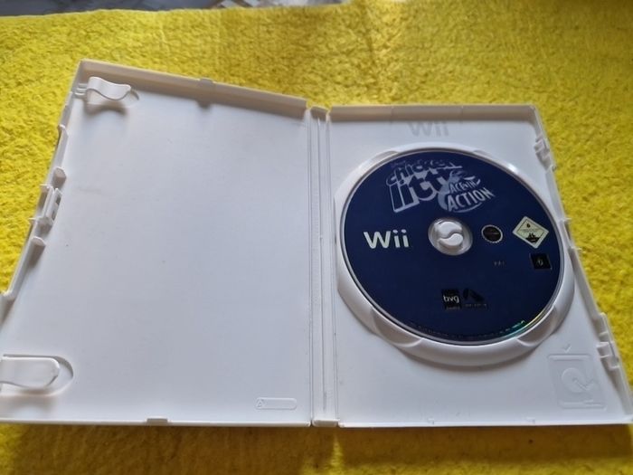 Disney Chicken little Ace in action Nintendo Wii games Original