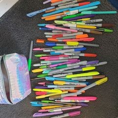 Sharpies 120pc all colours and case