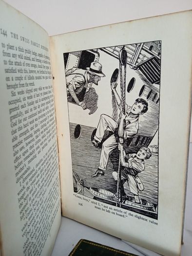 Swiss Family Robinson by Johann Wyss (PT216)