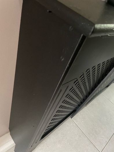 Extendable Radiator Cover Black