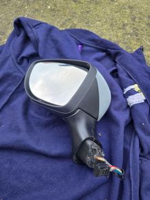 clio iv mirror