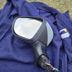 clio iv mirror